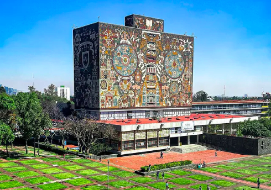 UNAM responde a AMLO: universitarios se entregaron con pasión durante la crisis sanitaria