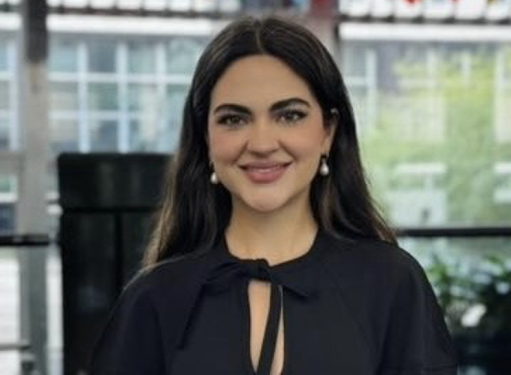 Andrea Chávez presume que viaje a EU lo cubrió con su propio dinero: “A la Patria no se le cobra, se le sirve”, dice