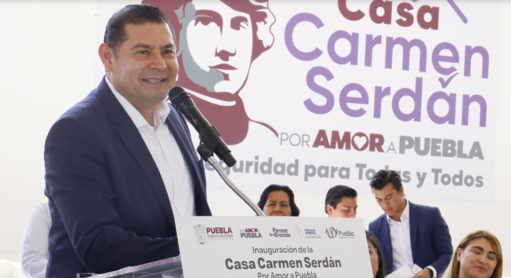 Inauguran la Casa Carmen Serdán