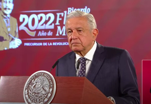 INE emite medidas cautelares contra AMLO por hacer propaganda en veda electoral