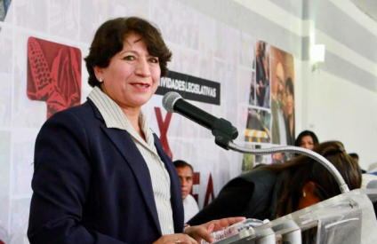 Delfina Gómez promete terminar hospitales inconclusos en EdoMex