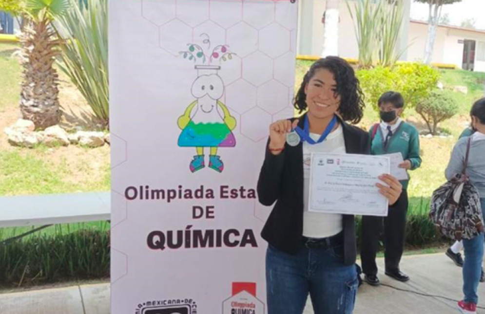 Estudiante de prepa BUAP gana medalla de plata en la XXXII Olimpiada Estatal de Química