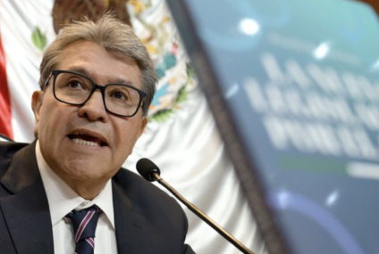 Monreal llama a hacer equipo con Sheinbaum ante presiones extranjeras