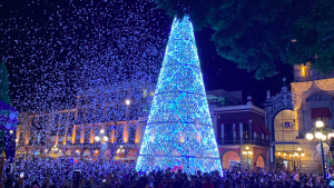 Lalo Rivera da banderazo de salida a las fiestas decembrinas