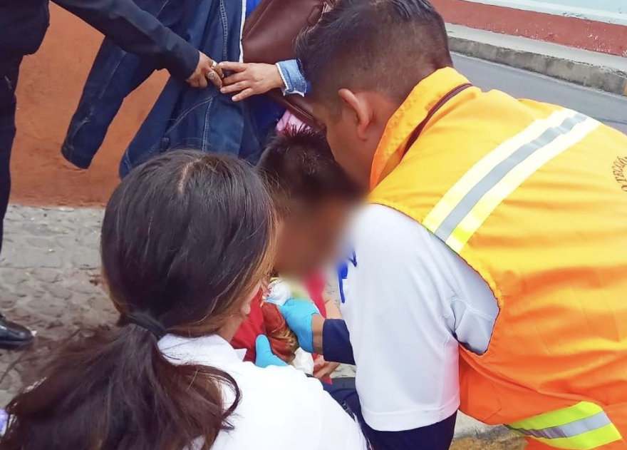 Policía de Huamantla atiende reporte de persona herida en Plazuela de Jesús