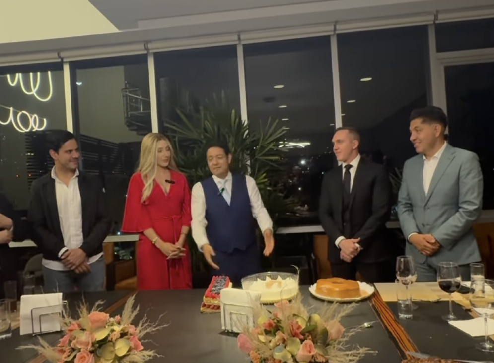 “Ser Director del Metro es mejor que ser Gobernador de Tlaxcala”; así se burla empresario rodeado de senadores de la 4T