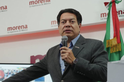 Mario Delgado acusa a funcionarios del INE de perseguir a Morena con disfraz de fiscalización