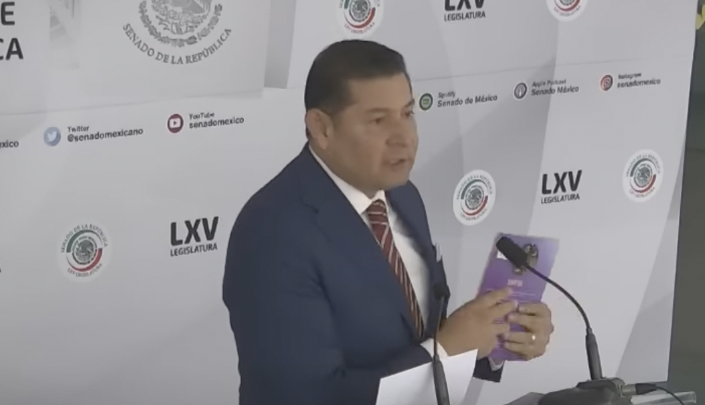 Presidente del Senado Alejandro Armenta se declara enemigo de la transparencia y la rendición de cuentas; propone desaparecer el INAI