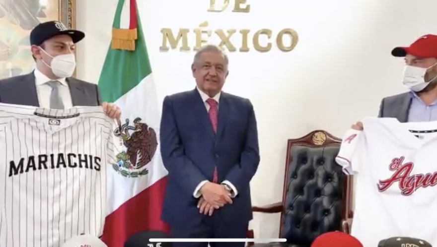 Presenta AMLO 2 nuevos equipos en la Liga Mexicana de Beisbol