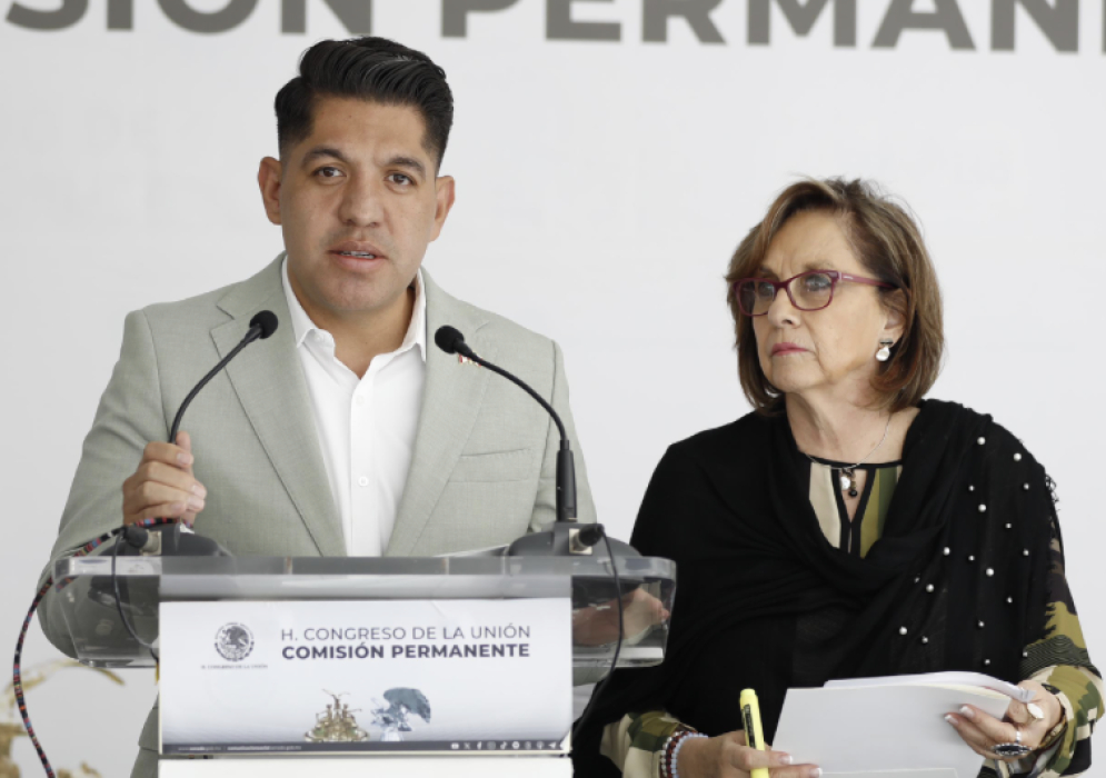 Morena exige investigación contra Diego Sinhue por mansión en EU y conflicto de interés con empresario