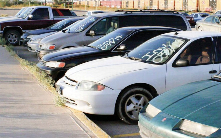 Hasta esta fecha Morena pide ampliar la regularización de autos chocolate