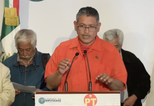 Llama PT al gobierno morenista a cumplir promesa de justicia a ferrocarrileros