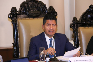 Eduardo Rivera arranca 2022 dentro del top 10 de los mejores alcaldes de México
