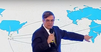 Ebrard anuncia que se va de gira por Rusia, China, India y EU “por más vacunas”