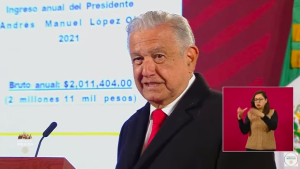 AMLO acusa a Loret de Mola de ser un “golpista” contra la transformación de México