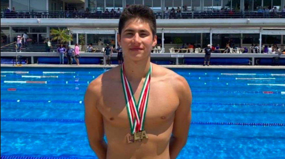 Obtiene BUAP 18 medallas en campeonato estatal en natación