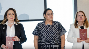 Denuncian a Lenia Batres Yasmín Esquivel y a Loretta Ortiz por violar la ley electoral haciendo propaganda a favor de morena