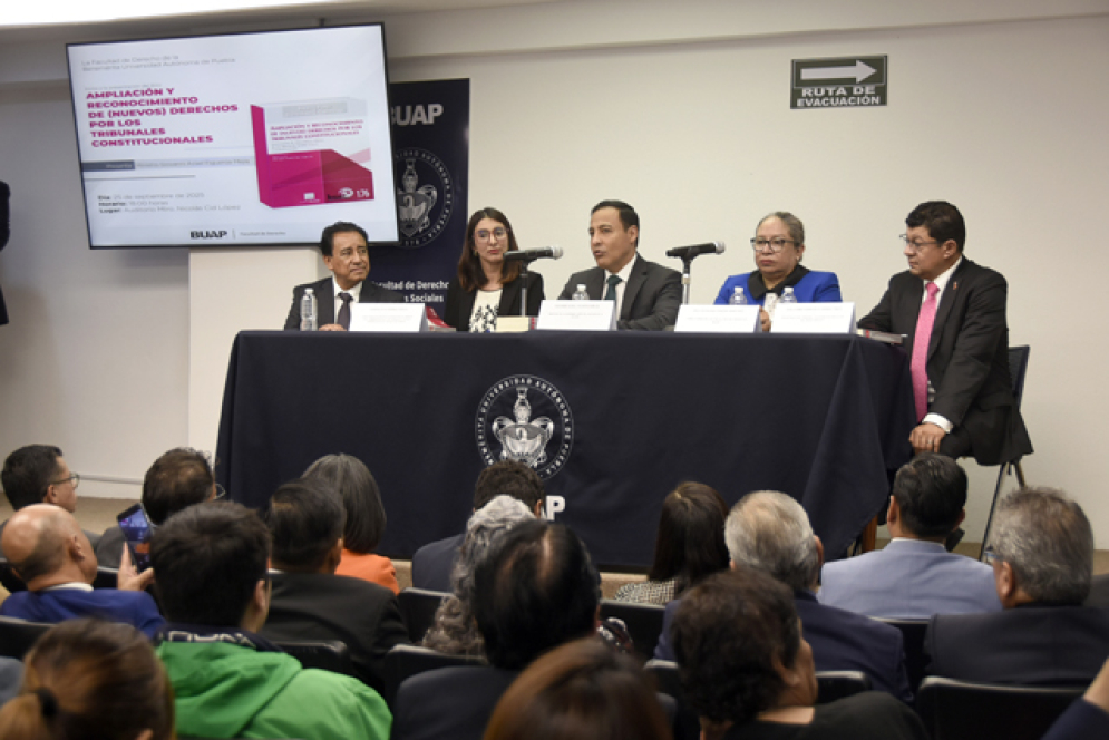 Los derechos humanos están en constante desarrollo: BUAP