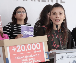 Entregan oficialmente en la cámara de diputados 23 mil firmas para exigir el desafuero del “Cuauh”   