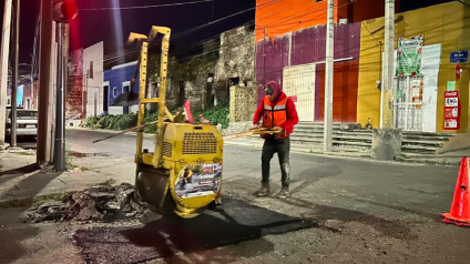 Ayuntamiento de Puebla continúa programa de bacheo