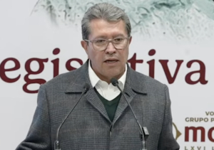 Monreal niega que haya propuesta de reforma electoral