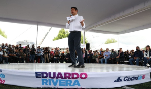 Eduardo Rivera definirá “más adelante” si buscará la gubernatura de Puebla