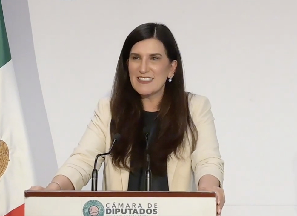 Kenia López invita a que población participe en las discusiones para los lineamientos de “derechos de las audiencias”