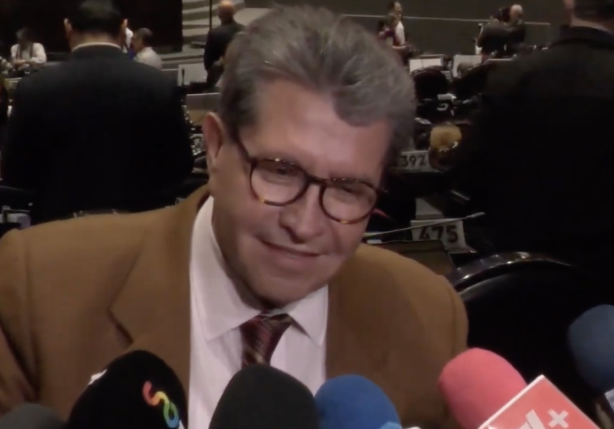 Monreal asegura que reforma morenista a la ley de amparo no tendrá efectos retroactivos