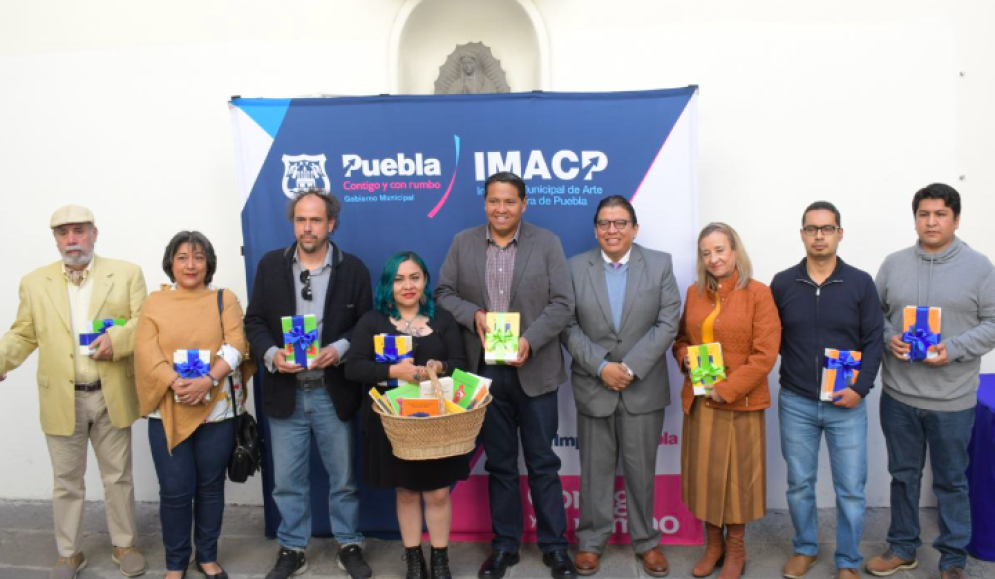 Presenta IMACP 1º colección de Canasta de Escritoras y Escritores Poblanos
