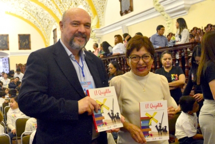 Presentan en Fenali "El Quijotito" obra ilustrada por niños y niñas del Círculo Infantil de la BUAP