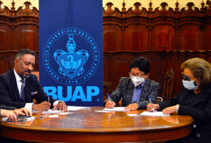Firman convenio de colaboración BUAP y la Procuraduría de la defensa del contribuyente