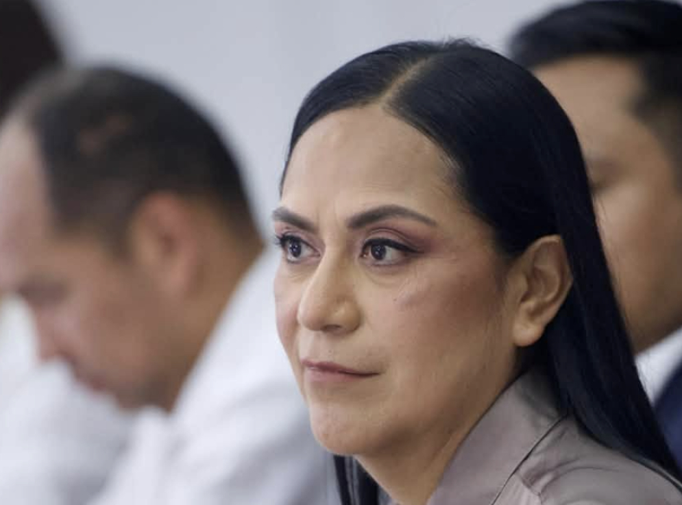 Ariadna Montiel recula y admite que presunto integrante de la mafia rumana sí milita en Morena