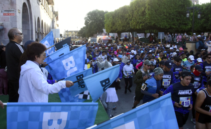 Participan 900 corredores en el Trail Bosque de Niebla BUAP 2024