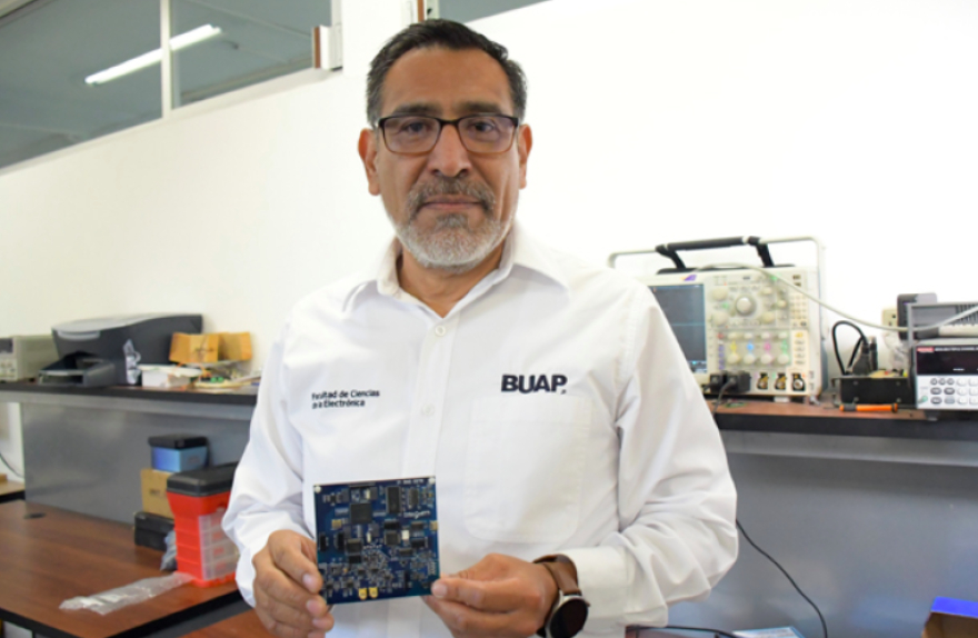 Electrónica aplicada, en el Laboratorio SLED de la BUAP