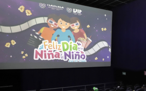 Lleva la 4T funciones de Cine para celebrar el día de la niña y del niño