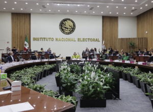 INE determina 3 debates de candidatos presidenciales para el 2024