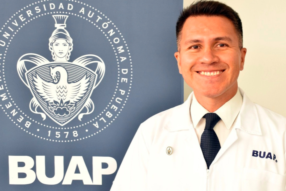 Uno de los mejores profesionales en enfermería es investigador de la BUAP