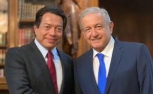 El diputado Mario Delgado y el presidente Andrés Manuel López Obrador