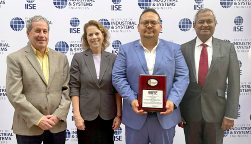 Distinguen a docente BUAP con el Global Outstanding Faculty Advisor Award