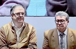 Monreal presume a Ebrard: “es pieza clave de la 4T”, dice