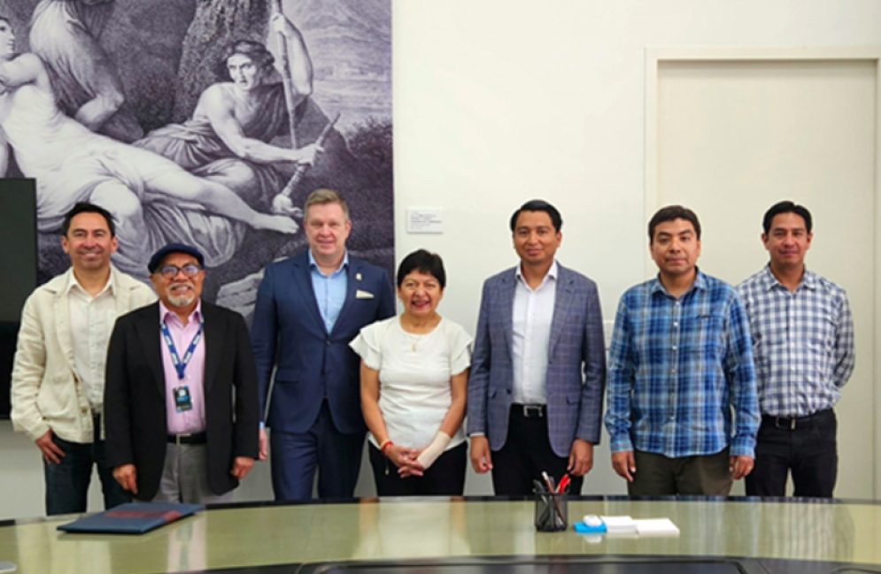 Reconoce vocero del CERN a la BUAP como pilar de la Física de Altas Energías