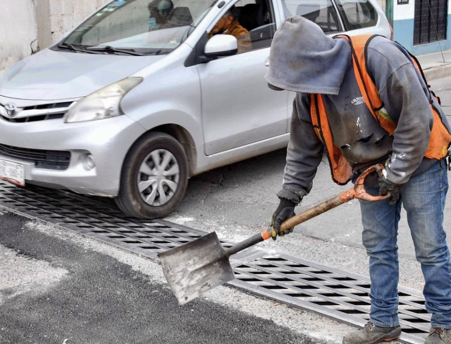 Dan banderazo de salida al bacheo en Huamantla