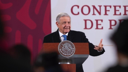 "Que haya felicidad", desea AMLO en su primera mañanera del año