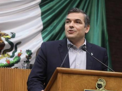 Congreso de Nuevo León exhibe “reconducción presupuestal” ilegal de Samuel García