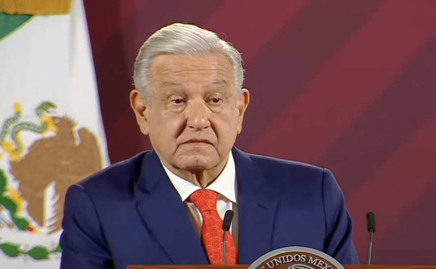 AMLO acusa que Arturo Zaldívar “pudo tener presiones” al votar para invalidar el Plan B electoral