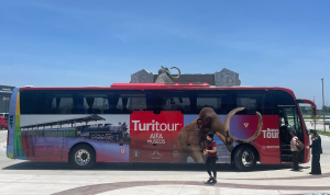 Inicia recorridos turísticos ruta de Turibús al AIFA