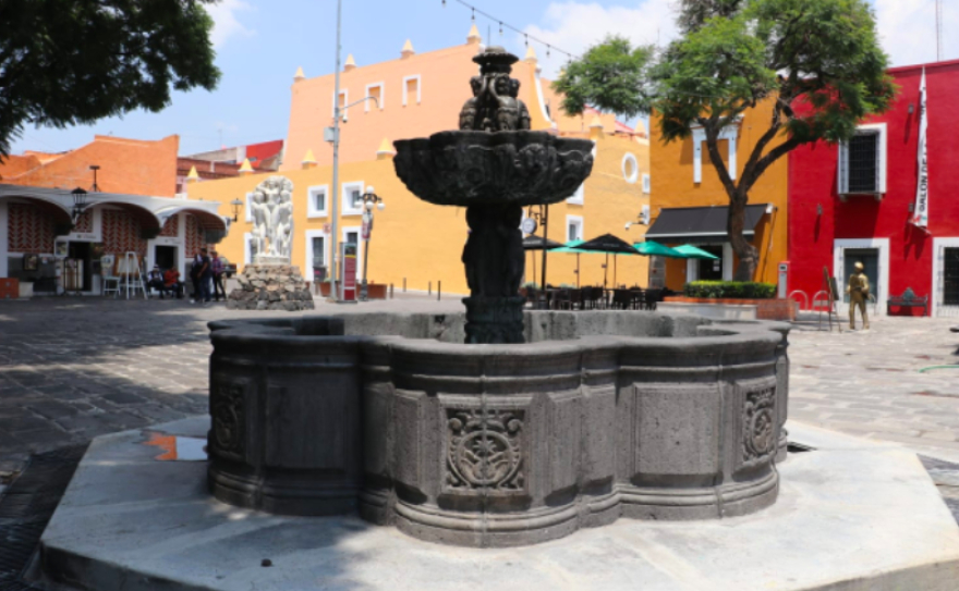 Dan mantenimiento a 10 fuentes de cantera del Centro Histórico