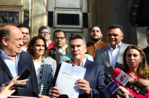 PRI presenta recurso de inconstitucionalidad contra plan B de reforma electoral de AMLO