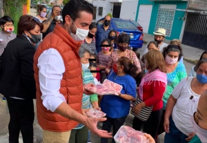 FISANBA entrega apoyos en diversos puntos del estado de Puebla