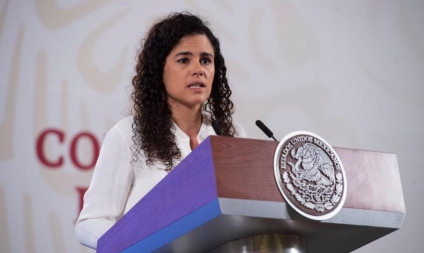 Acusa Luisa Alcalde que con Calderón se exponenciaron abusos del 'outsourcing'